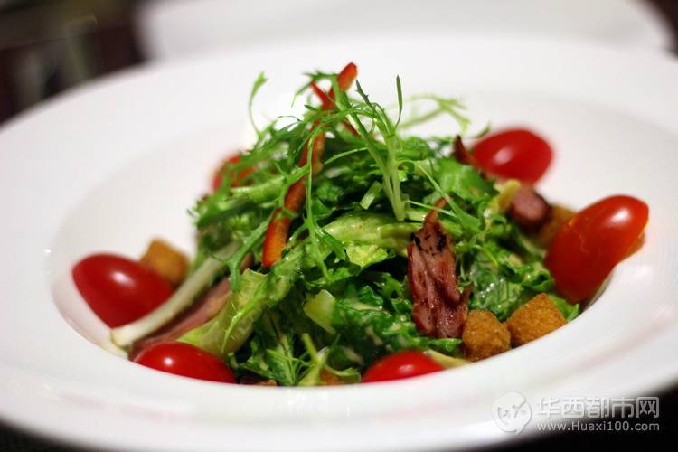 成都DeepBlue深蓝西餐厅,锦绣路保利18楼上的