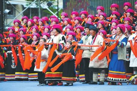 阿壩州千村同唱感恩歌